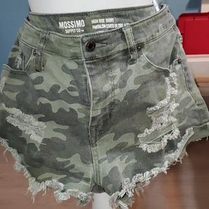 Army green highrise denimshorts